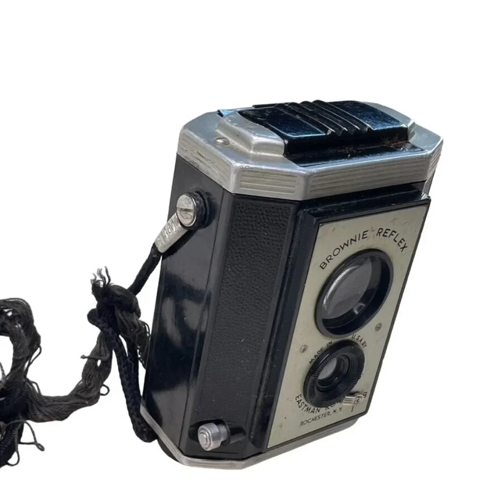 Brownie Reflex Eastman Kodak Camera Untested For Parts or Decor u